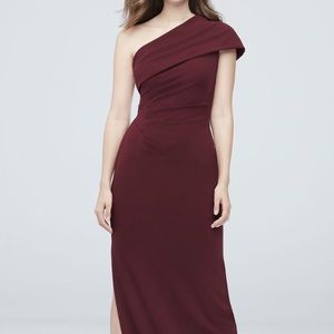 David’s Bridal Collection Dress